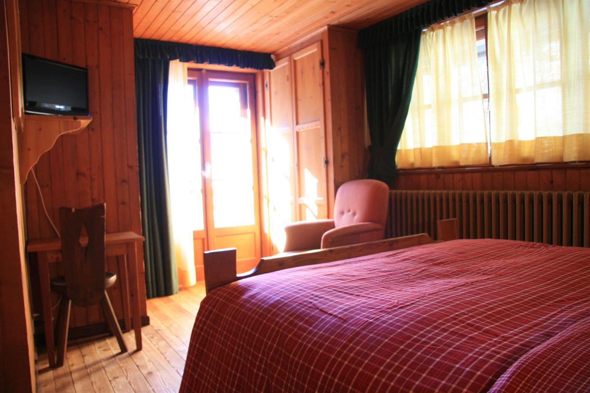 Albergo Villa Anna Maria Champoluc Zewnętrze zdjęcie